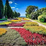 Family Morska Zvezda