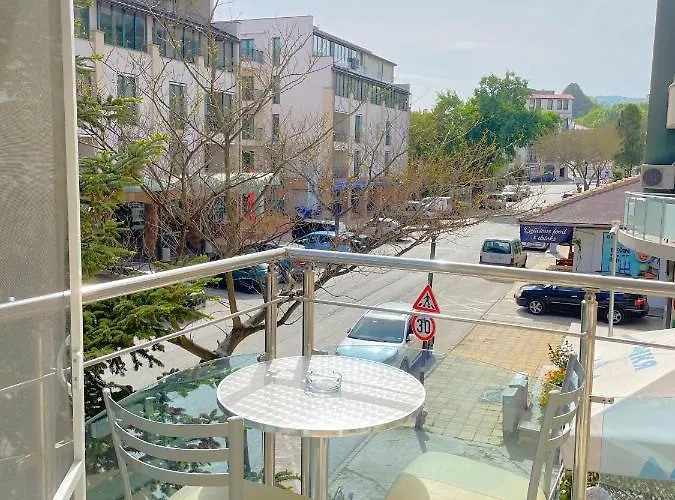 Family Morska Zvezda 2* Balchik