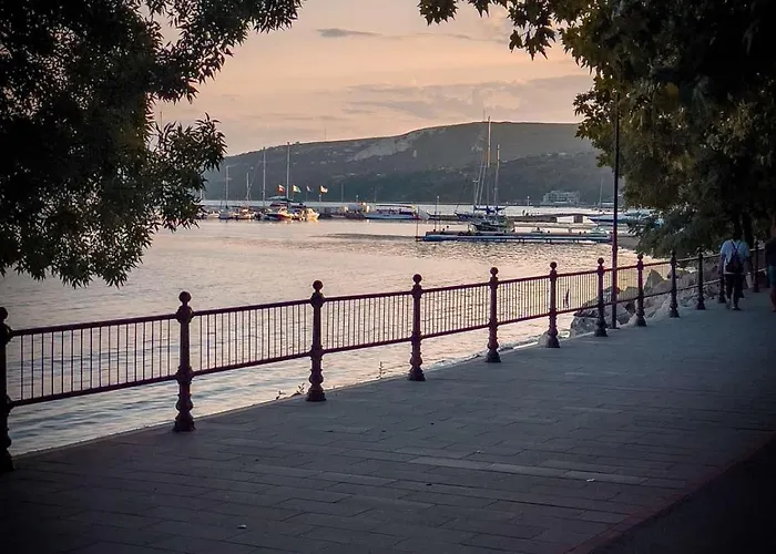 Family Morska Zvezda